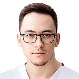 Врач Халилов Сервер Ваидович