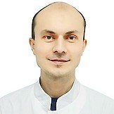 Врач Хамидуллин Шамиль Ильшатович