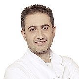 Врач Хананаев Илья Танхумович