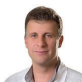 Врач Харазов Александр Феликсович