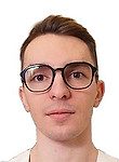 Врач Харченко Максим Николаевич