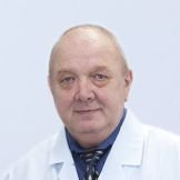 Врач Харитонов Владимир Васильевич