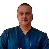 Врач Холмогоров Александр Александрович