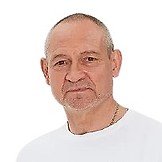 Врач Хватов Владимир Александрович
