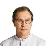 Врач Хышов Максим Владимирович