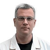 Врач Клубникин Антон Сергеевич