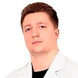 Врач Колобов Денис Викторович