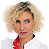 Врач Комарова Елена Станиславовна