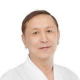 Врач Коршаев Владимир Кимович