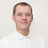 Врач Кострюков Денис Анатольевич