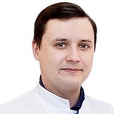 Врач Коваленко Денис Дмитриевич