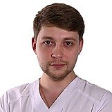 Врач Крамаренко Артем Артурович