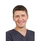Врач Кривоухов Роман Александрович