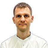 Врач Крымов Виктор Дмитриевич