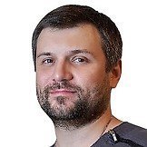 Врач Кучеренко Денис Юрьевич