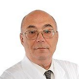 Врач Кучерский Виталий Маркович