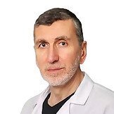 Врач Кулбужев Мурат Султанович