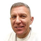 Врач Кулишов Эдуард Витальевич