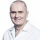 Врач Кузьмичев Владимир Александрович