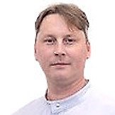 Врач Кузнецов Алексей Николаевич