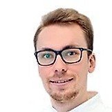 Врач Кузнецов Илья Андреевич