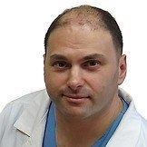 Врач Лабун Владимир Ильич