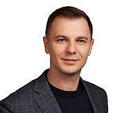 Врач Лахнов Максим Алексеевич