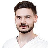 Врач Ларцев Олег Дмитриевич