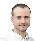 Врач Ларионов Олег Викторович