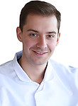 Врач Лазко Максим Федорович