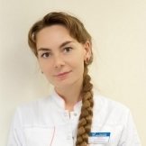 Врач Леонова Елена Игоревна