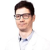 Врач Листов Александр Евгеньевич