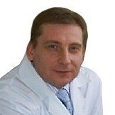 Врач Лохматов Максим Михайлович