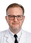 Врач Ломшаков Андрей Александрович