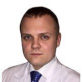 Врач Лопачев Антон Владимирович