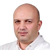 Врач Мацакян Артак Мацакович