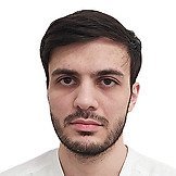 Врач Магомедов Курбан Тимурович