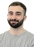Врач Мамаев Алихан Кемалович