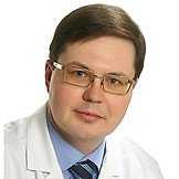 Врач Мамалыга Максим Леонидович