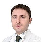 Врач Мансур Ахмад