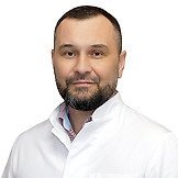 Врач Михайлов Дмитрий Эдуардович