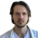 Врач Михайлов Николай Владимирович