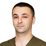 Врач Миллер Роберт Иванович