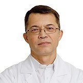 Врач Мямков Эдуард Васильевич 