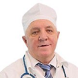 Врач Мокринский Юрий Александрович