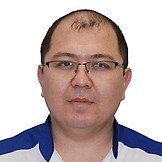 Врач Мурзагишиев Аскар Махмудович