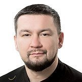 Врач Музафаров Эдуард Фаритович