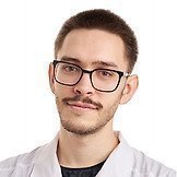 Врач Нежданов Кирилл Сергеевич