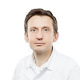 Врач Николаевский Владлен Олегович