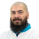 Врач Новиков Евгений Александрович